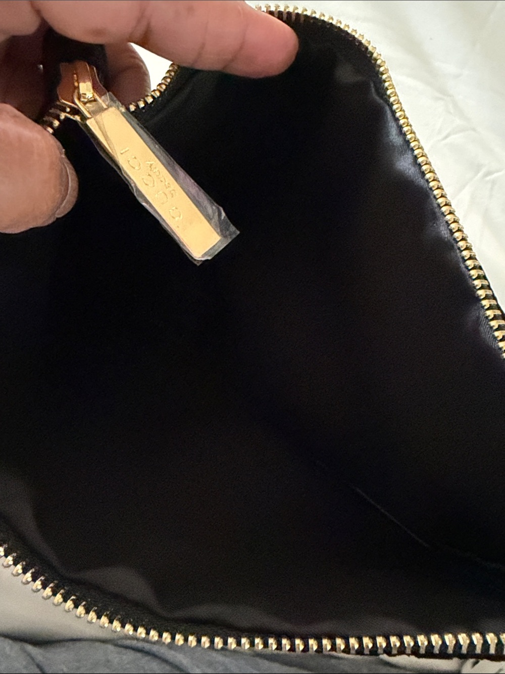 NWT Gucci Black Velvet Micro Guccissima Zip Clutch with Gold-Tone Hardware - Picture 5 of 7